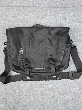 Timbuk2 Classic Messenger Bag L Biggie Black Laptop Commuter Work Travel